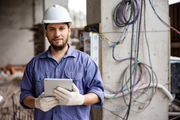 Best Affordable Emergency Electrician  in Comstock Park, MI